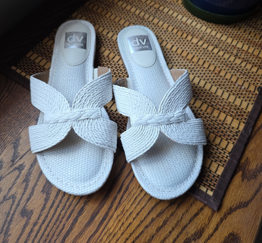 DV by Dolce Vita Womens Ivory Braided Slide Sandals